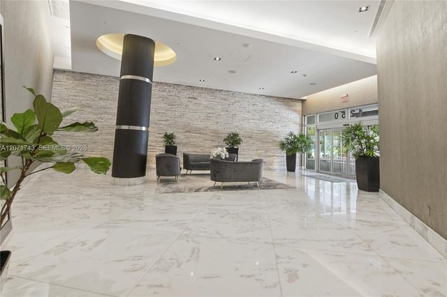 1250 S Miami Avenue 2004, Miami, FL 33130