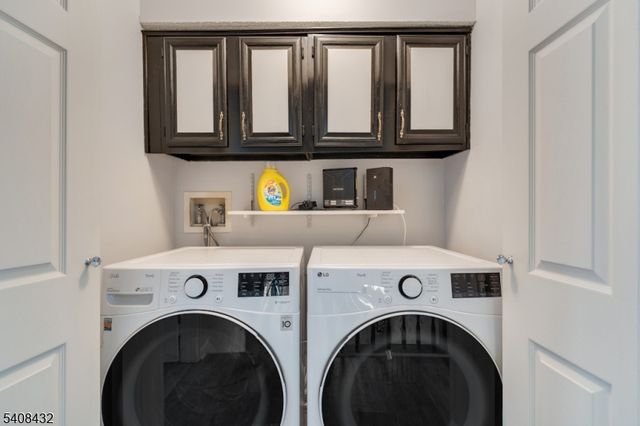 130 Magee Ct 130, East Brunswick Twp., NJ 08816