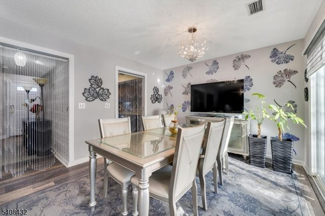 130 Magee Ct 130, East Brunswick Twp., NJ 08816