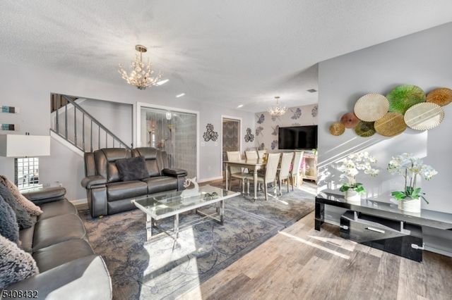 130 Magee Ct 130, East Brunswick Twp., NJ 08816