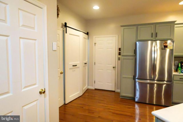 1053 HAMMON AVE, Ephrata, PA 17522