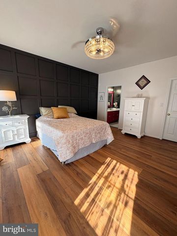 1053 HAMMON AVE, Ephrata, PA 17522