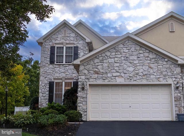 1053 HAMMON AVE, Ephrata, PA 17522