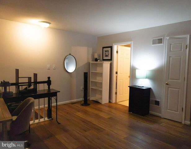 1053 HAMMON AVE, Ephrata, PA 17522