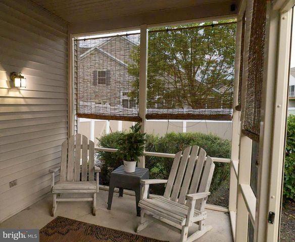 1053 HAMMON AVE, Ephrata, PA 17522