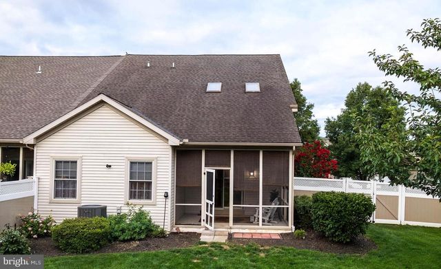 1053 HAMMON AVE, Ephrata, PA 17522