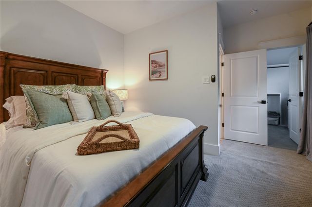 1512 Ashland Street, Houston, TX 77008