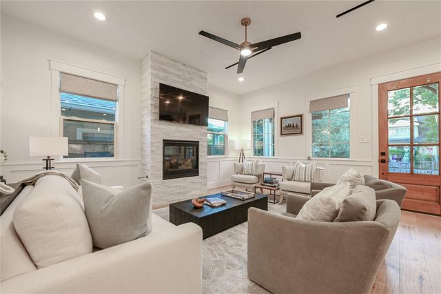 1512 Ashland Street, Houston, TX 77008