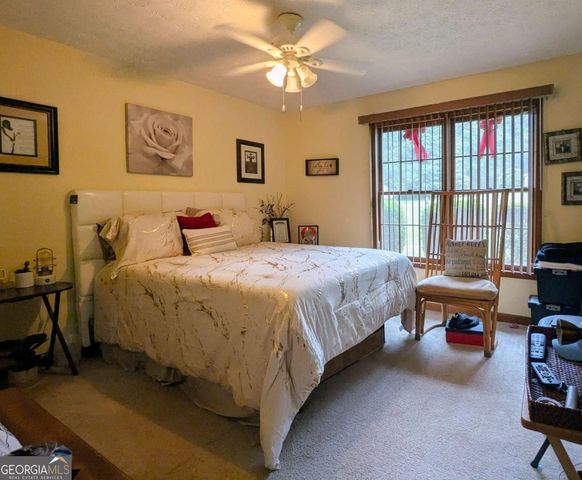 100 Whitney Way, Fayetteville, GA 30214
