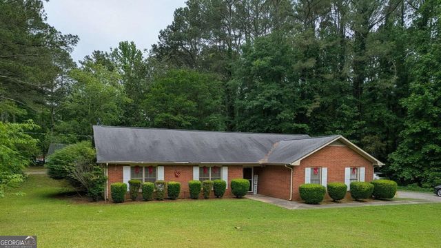 100 Whitney Way, Fayetteville, GA 30214