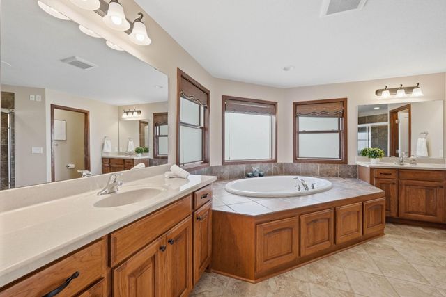 17750 74th Avenue N, Maple Grove, MN 55311