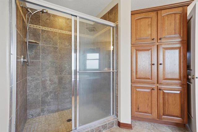 17750 74th Avenue N, Maple Grove, MN 55311
