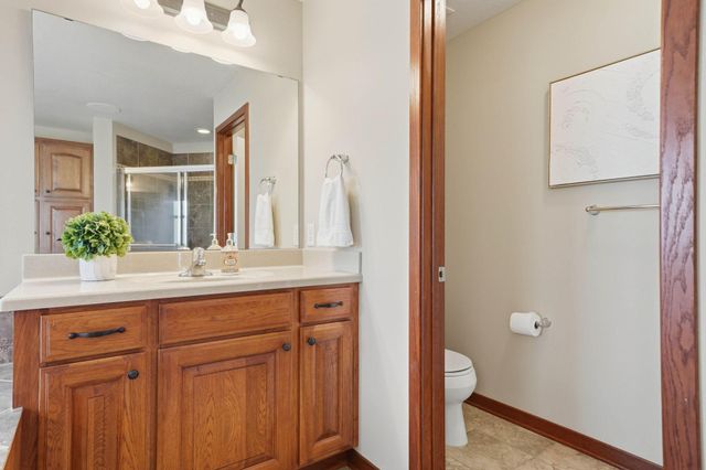17750 74th Avenue N, Maple Grove, MN 55311