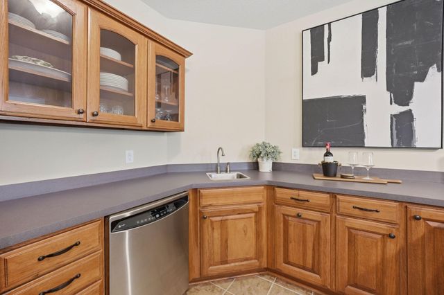 17750 74th Avenue N, Maple Grove, MN 55311