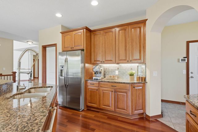 17750 74th Avenue N, Maple Grove, MN 55311