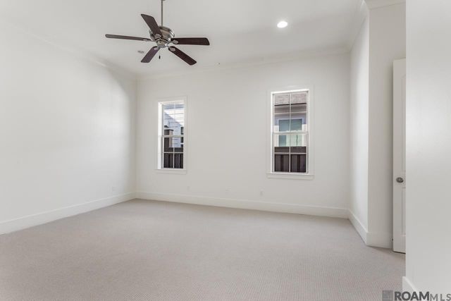 10740 Summer Fest Ln, Baton Rouge, LA 70810