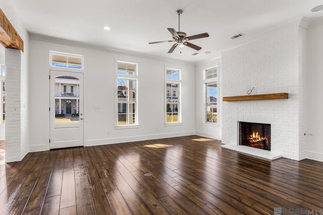 10740 Summer Fest Ln, Baton Rouge, LA 70810