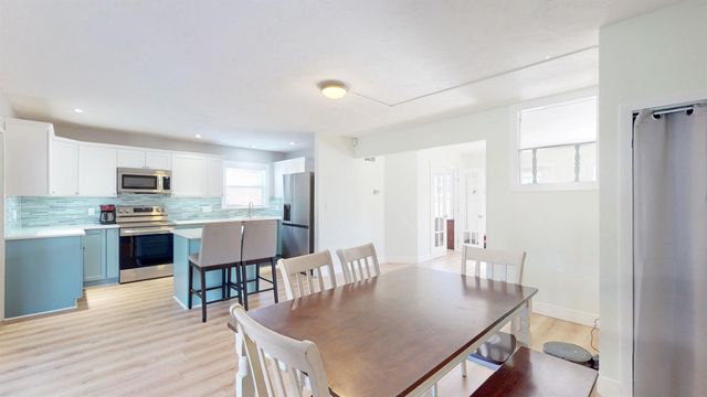 3083 SW Berry Avenue, Palm City, FL 34990