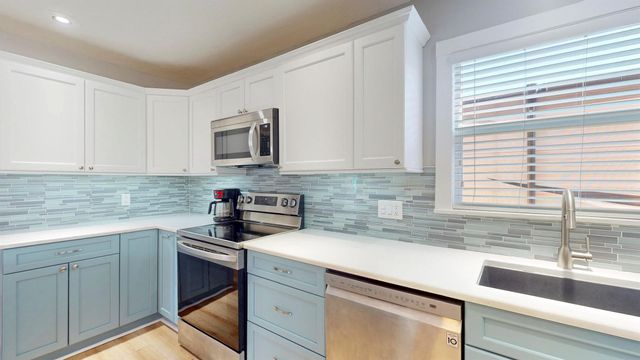 3083 SW Berry Avenue, Palm City, FL 34990