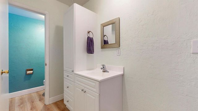 3083 SW Berry Avenue, Palm City, FL 34990