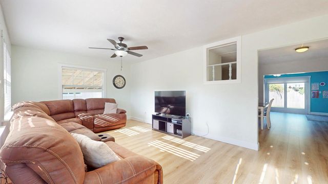 3083 SW Berry Avenue, Palm City, FL 34990
