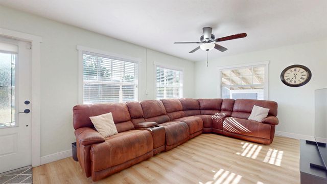 3083 SW Berry Avenue, Palm City, FL 34990
