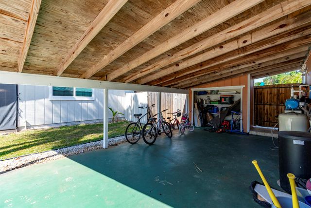 3083 SW Berry Avenue, Palm City, FL 34990