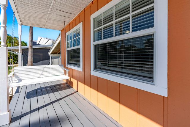 3083 SW Berry Avenue, Palm City, FL 34990
