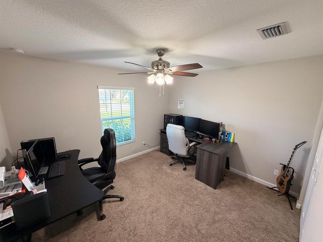 5425 NW Edgewater Avenue, Port St. Lucie, FL 34983