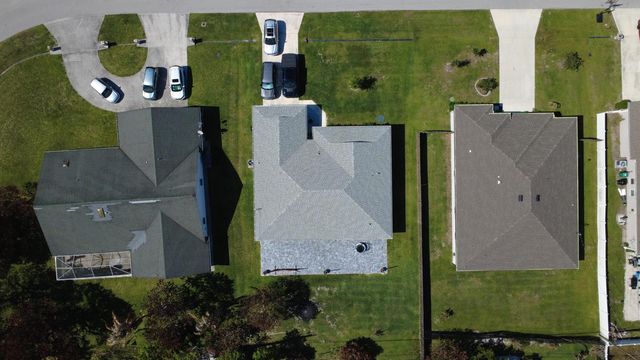 5425 NW Edgewater Avenue, Port St. Lucie, FL 34983