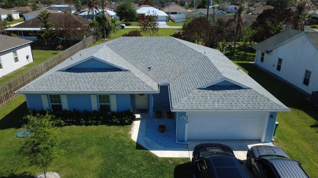 5425 NW Edgewater Avenue, Port St. Lucie, FL 34983
