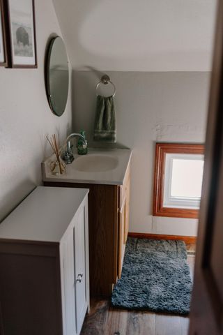 410 2nd Street NE, Hankinson, ND 58041