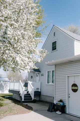 410 2nd Street NE, Hankinson, ND 58041
