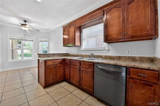 1411 Gingerwood, Tuscaloosa, AL 35405