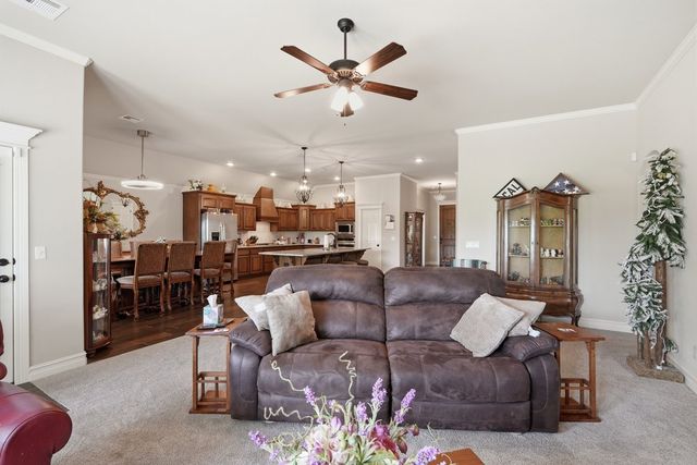 12116 E 69th Street N, Owasso, OK 74055