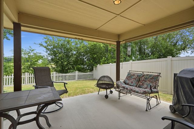 12116 E 69th Street N, Owasso, OK 74055
