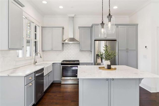 124 Parkside West Court, Norcross, GA 30071