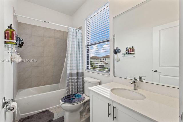 5626 Agostino Way, Ave Maria, FL 34142