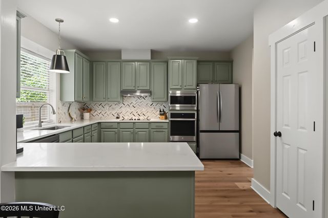 8940 Anahola Place, Diamondhead, MS 39525
