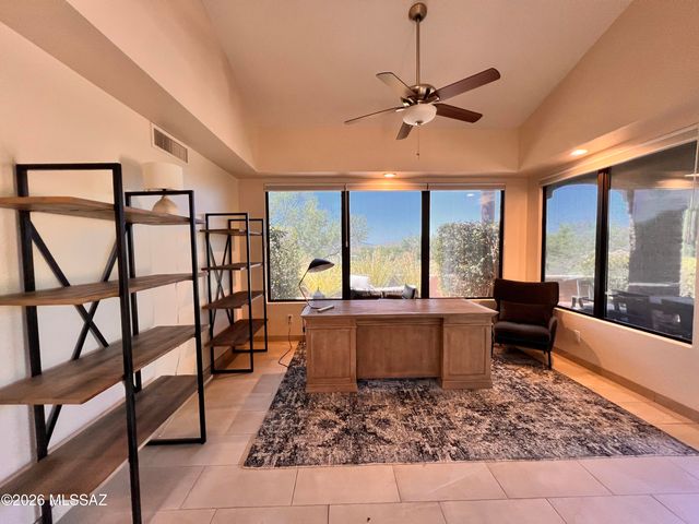 7300 E Calle Alba Serena, Tucson, AZ 85750