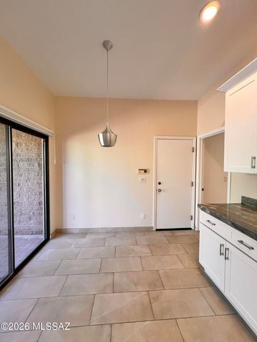 7300 E Calle Alba Serena, Tucson, AZ 85750