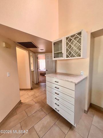 7300 E Calle Alba Serena, Tucson, AZ 85750