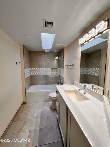 7300 E Calle Alba Serena, Tucson, AZ 85750