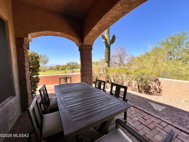 7300 E Calle Alba Serena, Tucson, AZ 85750