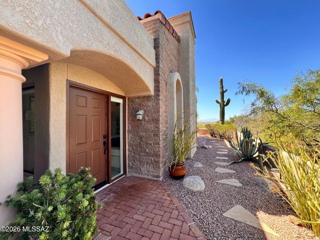 7300 E Calle Alba Serena, Tucson, AZ 85750
