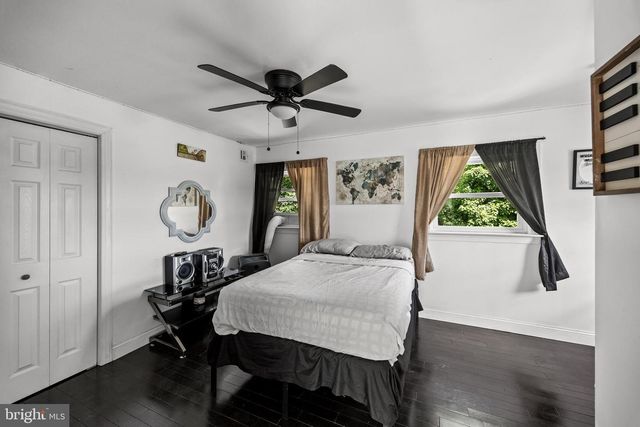 12 PINE LN, Willingboro, NJ 08046