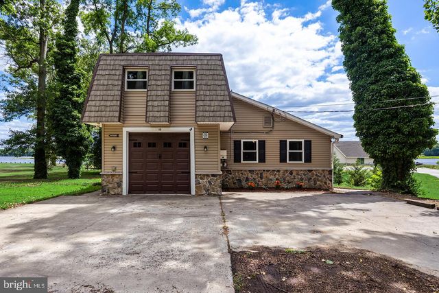 12 PINE LN, Willingboro, NJ 08046