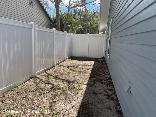 15499 Arvin Drive, Brooksville, FL 34604