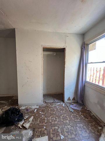 4530 DIX ST NE, Washington, DC 20019