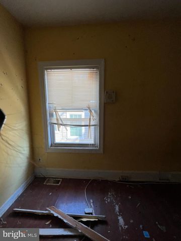 4530 DIX ST NE, Washington, DC 20019